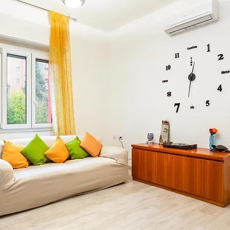 Apartment Gambara Bright Flat Milan