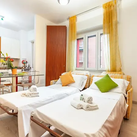 Gambara Bright Flat Apartment